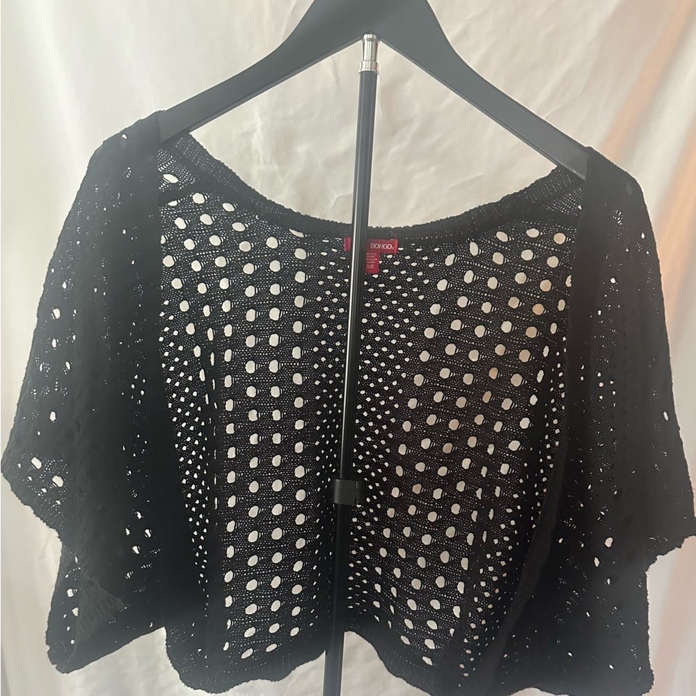 BONGO Black and White Knit Top